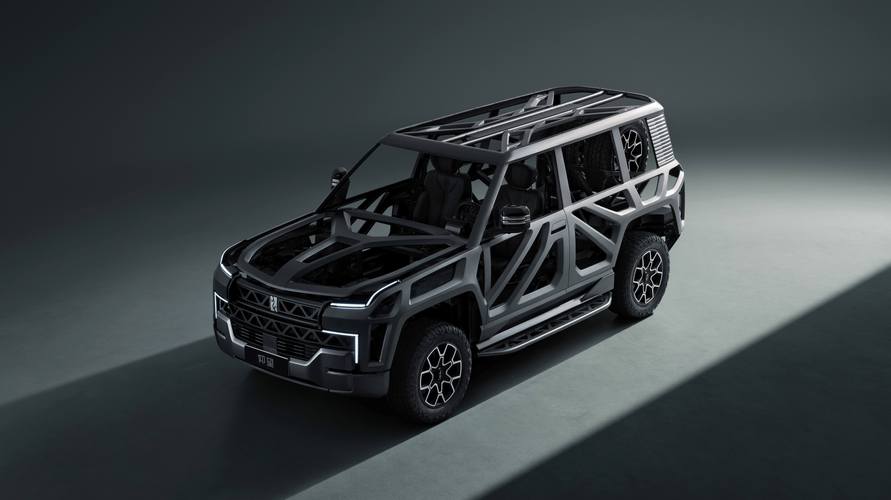 成都新都区弘凌裕企业管理咨询仰望U8硬派越野的科技魅力，国能汽车对传统燃油车市场的冲击